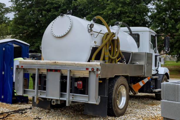 Portable Toilet Options We Offer in East Rockaway, NY